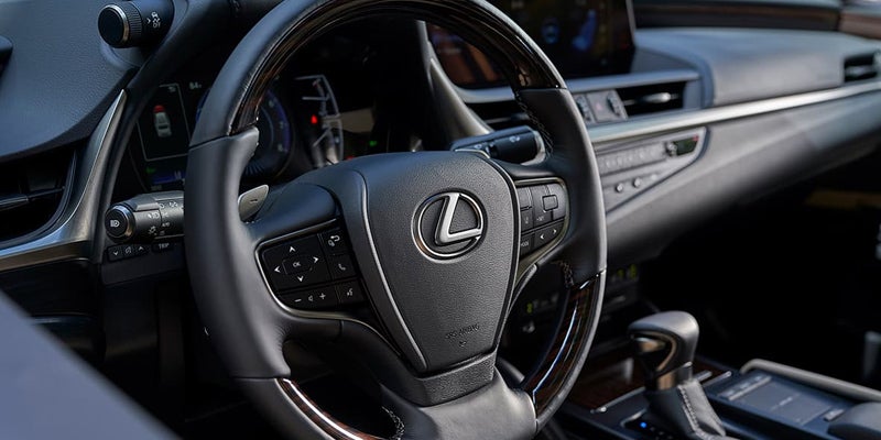 2019 Lexus ES