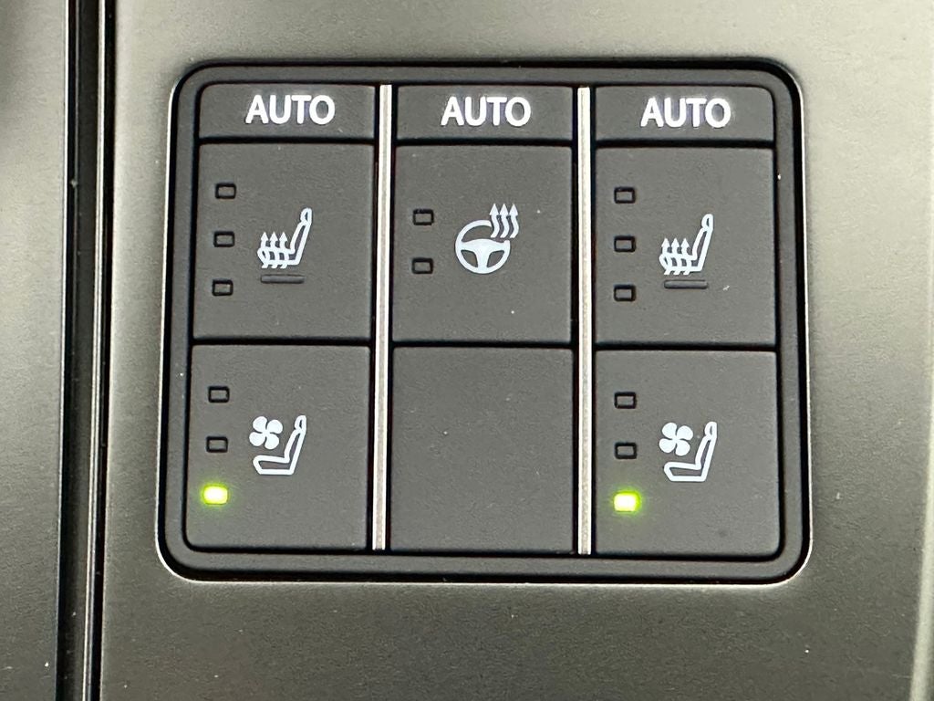 2026 Lexus UX HYBRID UX 300h PREMIUM AWD