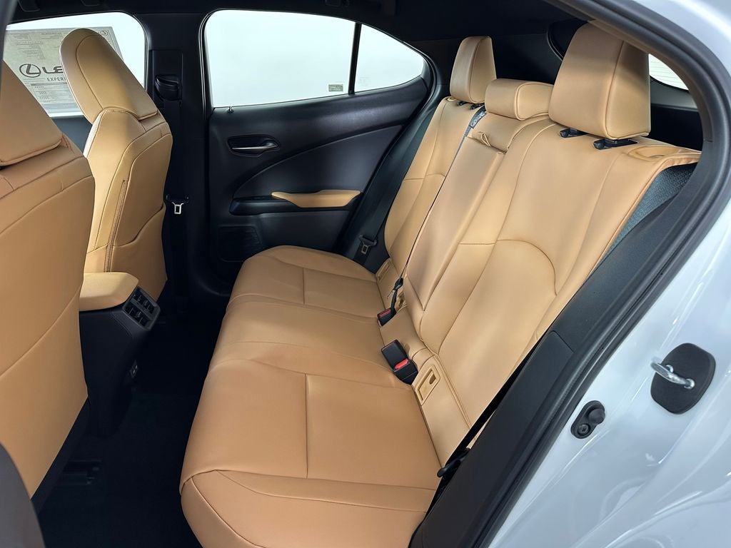 2026 Lexus UX HYBRID UX 300h PREMIUM AWD