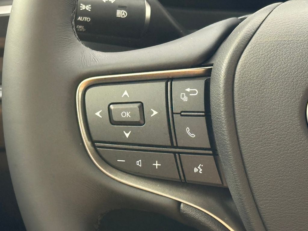 2026 Lexus UX HYBRID UX 300h PREMIUM AWD