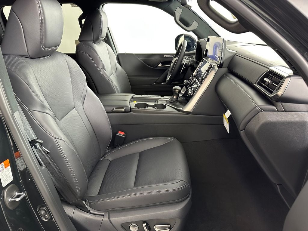 2026 Lexus LX 600 PREMIUM