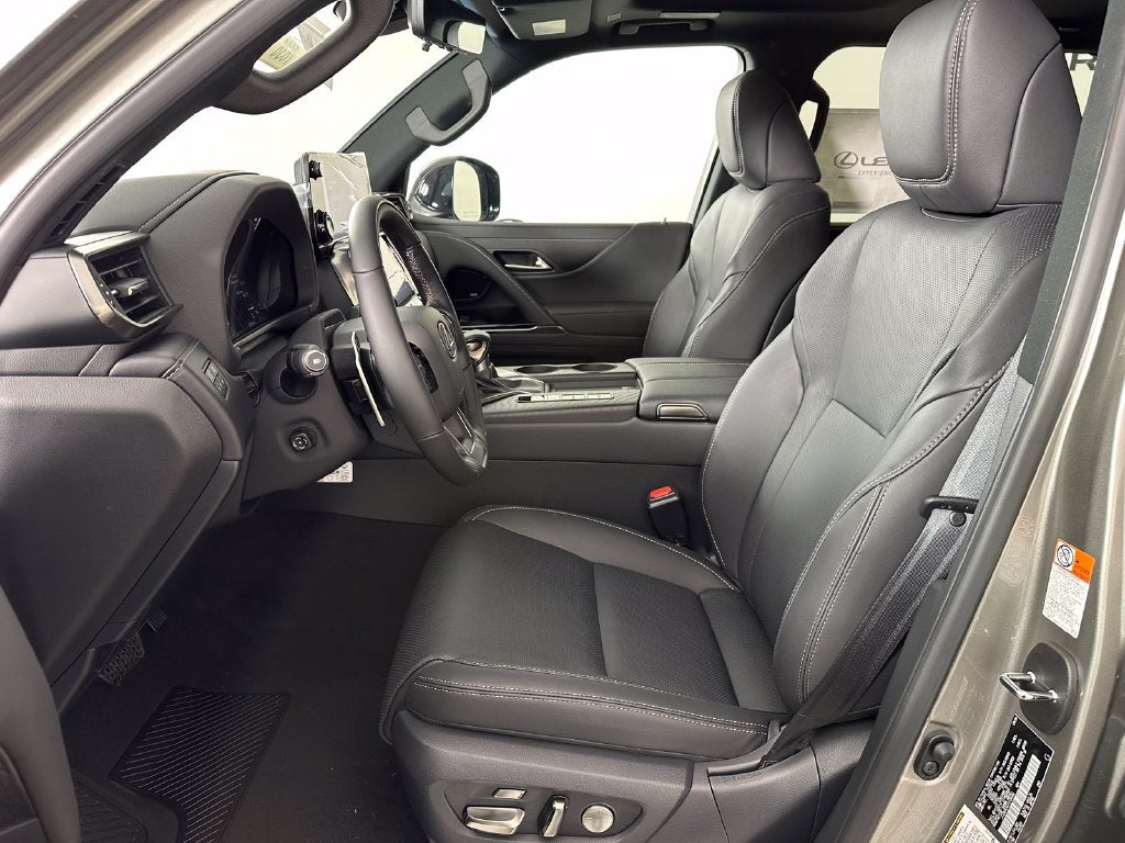 2026 Lexus LX 600 LUXURY