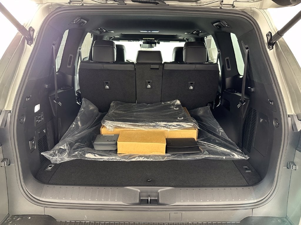 2026 Lexus LX 600 LUXURY