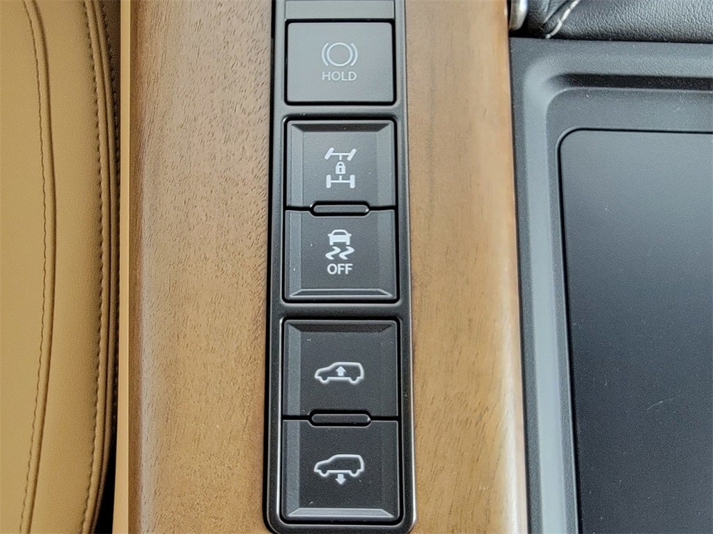 2025 Lexus LX 600 LUXURY