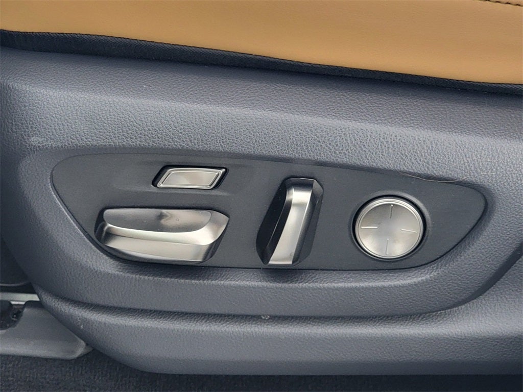 2025 Lexus LX 600 LUXURY