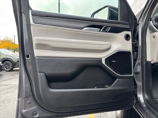2023 Jeep Wagoneer Series III