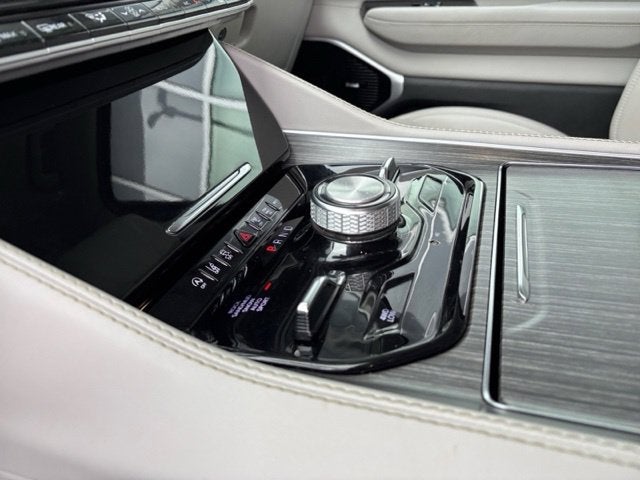 2023 Jeep Wagoneer Series III