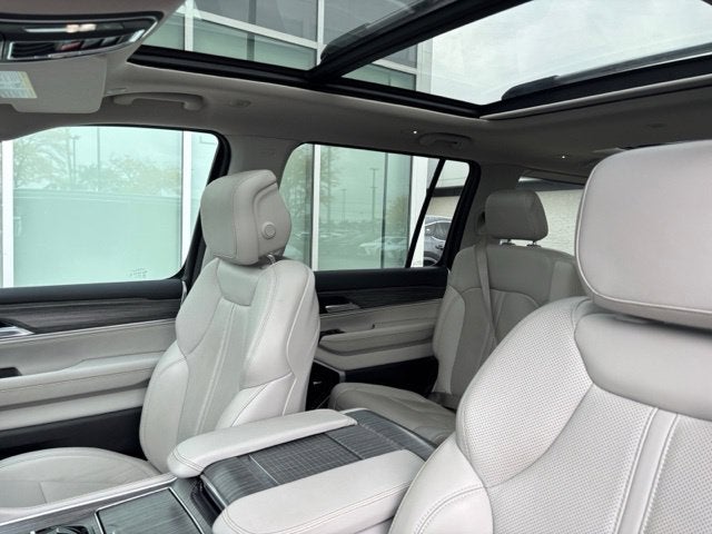 2023 Jeep Wagoneer Series III