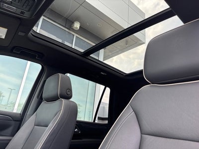2023 GMC Yukon SLT