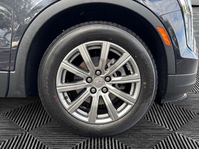 2023 Cadillac XT4 Premium Luxury