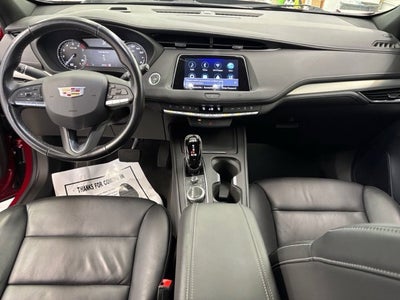 2021 Cadillac XT4 Premium Luxury