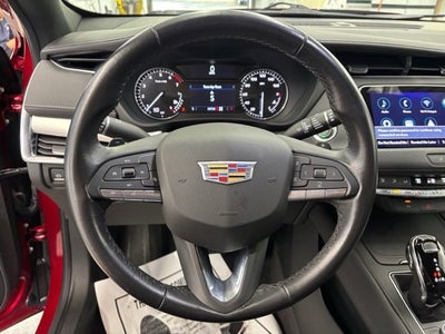 2021 Cadillac XT4 Premium Luxury
