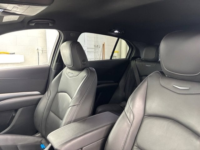 2021 Cadillac XT4 Premium Luxury