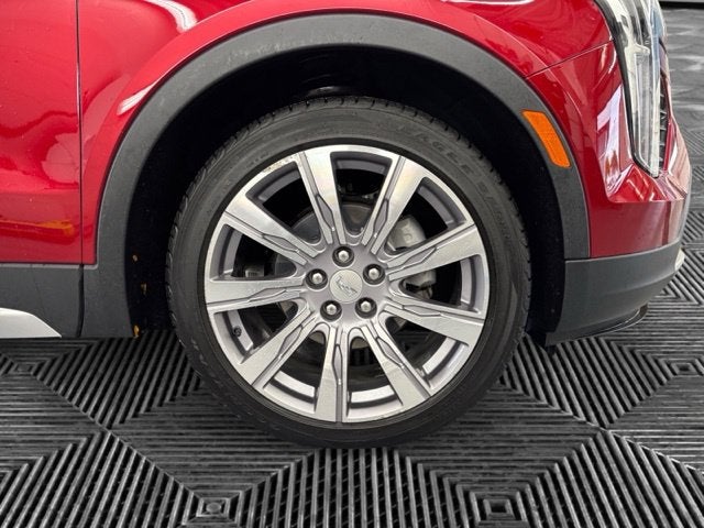 2021 Cadillac XT4 Premium Luxury
