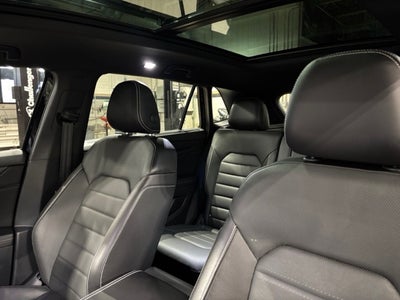 2024 Volkswagen Atlas Cross Sport 2.0T SEL R-Line