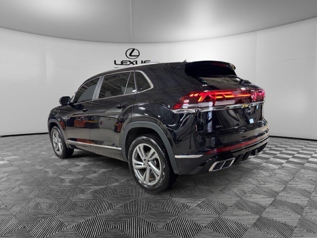 2024 Volkswagen Atlas Cross Sport 2.0T SEL R-Line
