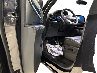 2024 Volkswagen Atlas Cross Sport 2.0T SEL R-Line