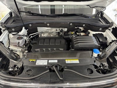 2024 Volkswagen Atlas Cross Sport 2.0T SEL R-Line