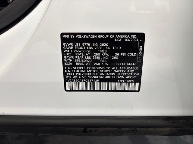 2024 Volkswagen Atlas Cross Sport 2.0T SEL R-Line