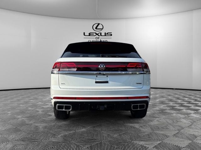 2024 Volkswagen Atlas Cross Sport 2.0T SEL R-Line