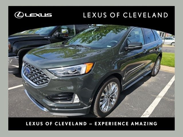 2022 Ford Edge Titanium AWD's photo