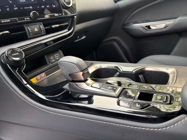 2025 Lexus NX 350 Base
