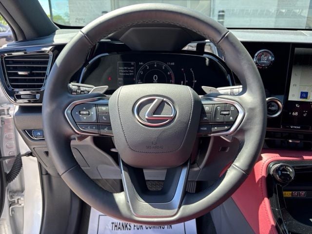 2025 Lexus NX 350 - Photo 14