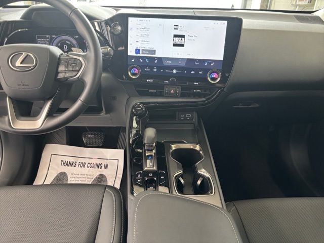 2025 Lexus NX 350h Premium