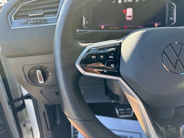 2022 Volkswagen Tiguan 2.0T SEL R-Line