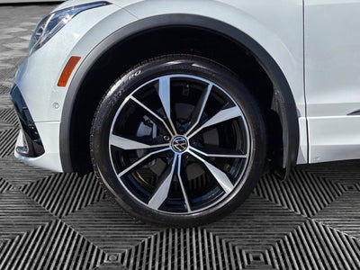 2022 Volkswagen Tiguan 2.0T SEL R-Line