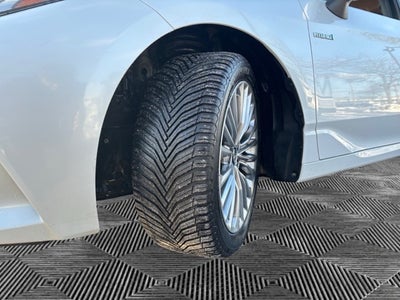 2019 Toyota Avalon Hybrid Limited