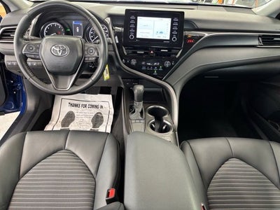 2024 Toyota Camry SE