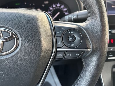 2022 Toyota Avalon XLE