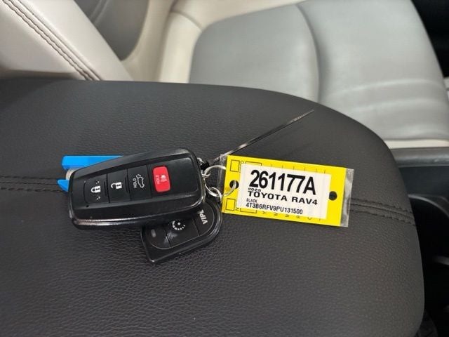 2023 Toyota RAV4 Hybrid XLE Premium