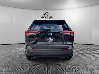 2023 Toyota RAV4 Hybrid XLE Premium