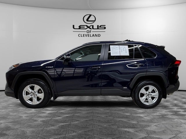 2021 Toyota RAV4 Hybrid XLE