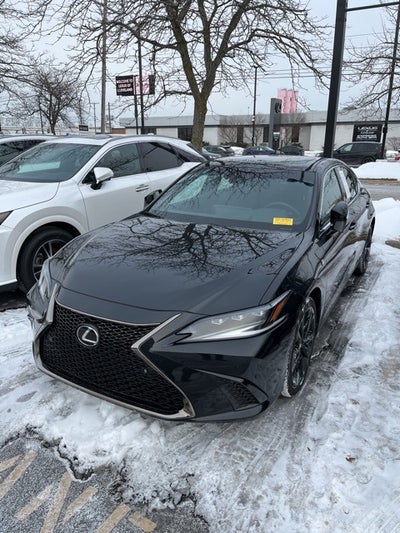 2023 Lexus ES 300h F Sport Handling