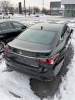 2023 Lexus ES 300h F Sport Handling