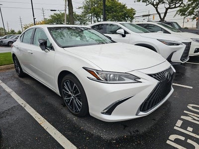 2024 Lexus ES 250