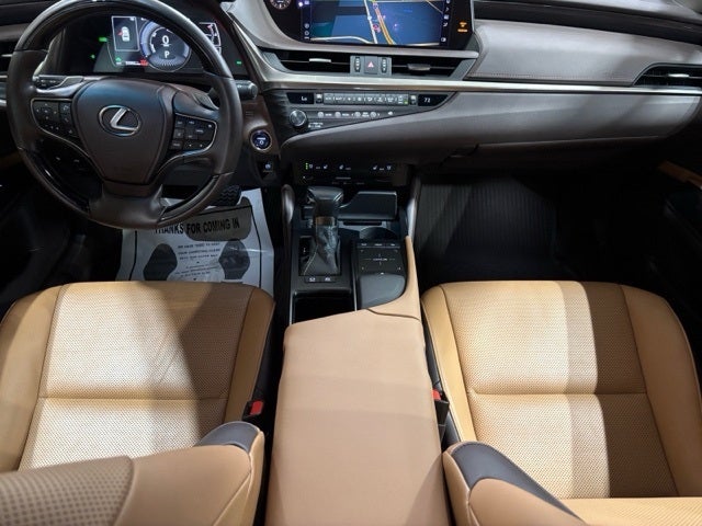 2020 Lexus ES 300h