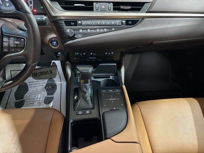 2020 Lexus ES 300h