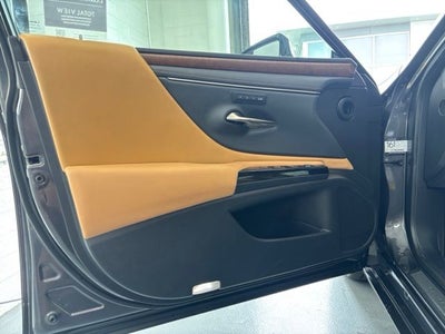 2025 Lexus ES 350