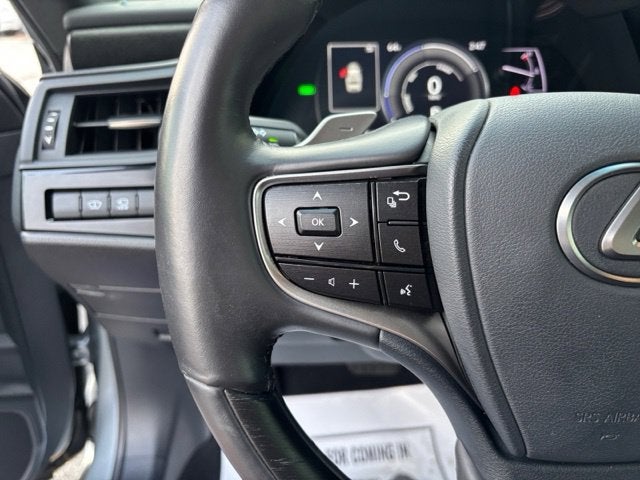 2024 Lexus ES 300h Luxury