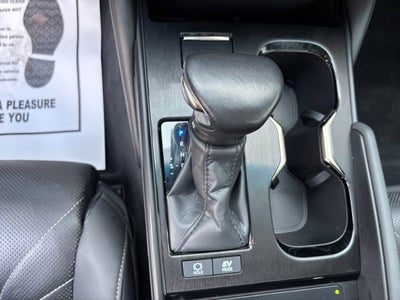 2024 Lexus ES 300h Luxury
