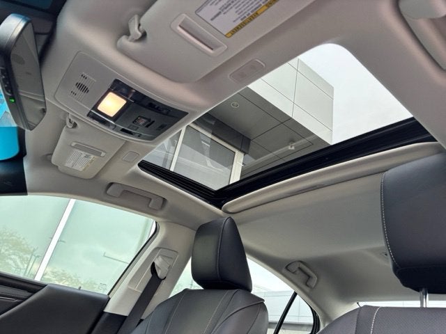2024 Lexus ES 300h Luxury