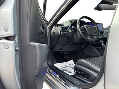 2024 Lexus ES 300h Luxury