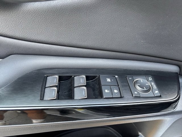 2024 Lexus ES 300h Luxury