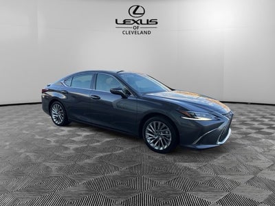 2023 Lexus ES 300h Luxury
