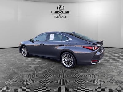 2023 Lexus ES 300h Luxury