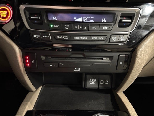 2021 Honda Pilot Touring 8 Passenger